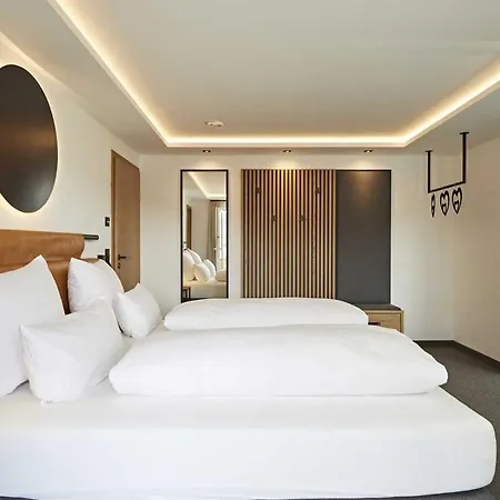 Hotel Rosenstock - Erwachsenenhotel - Adults Only 15 Plus 4*